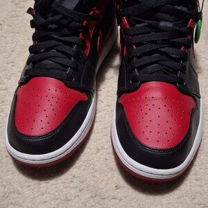 Air Jordan 1 Retro High Red and Black Mens 10 1/2
